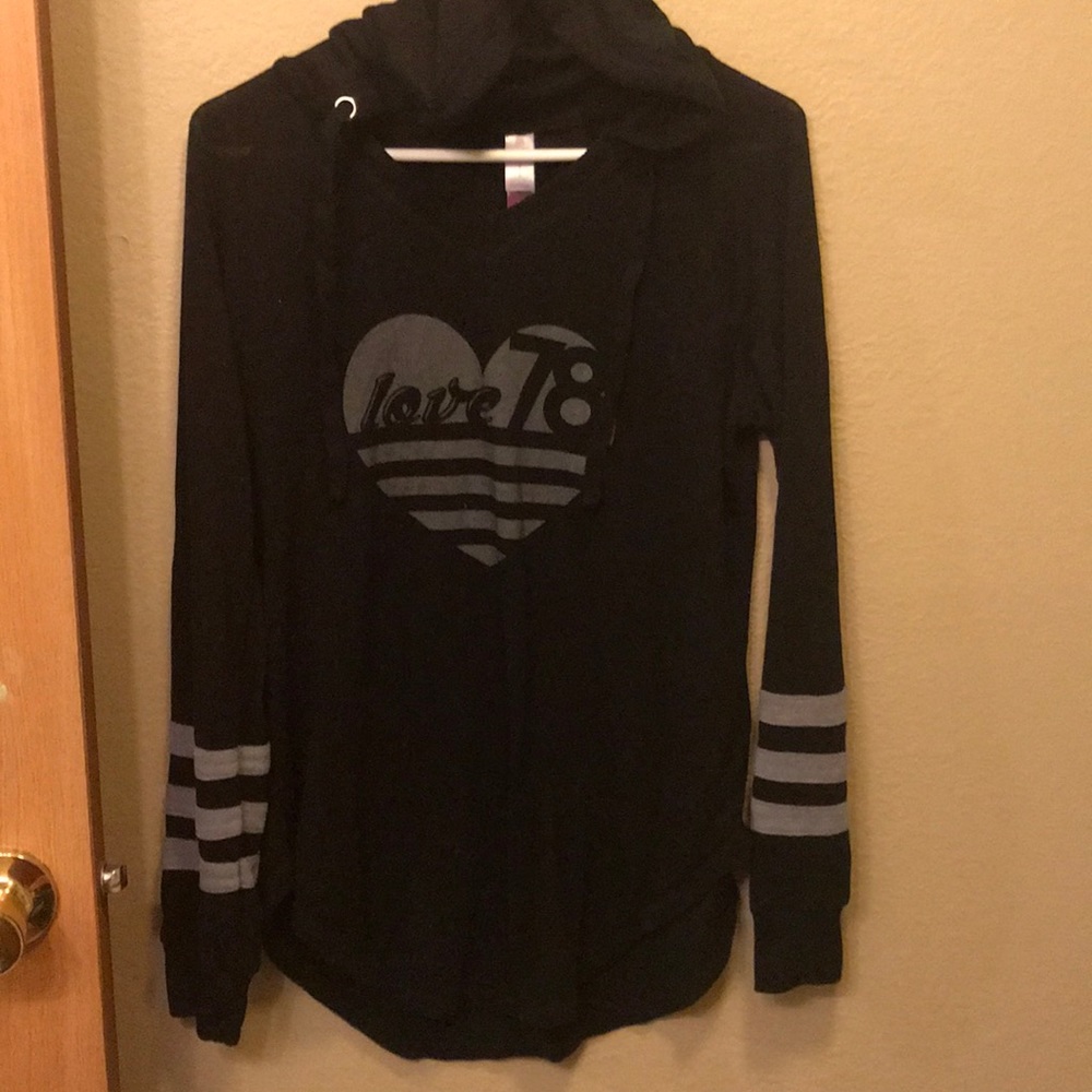Lightweight hoodie
